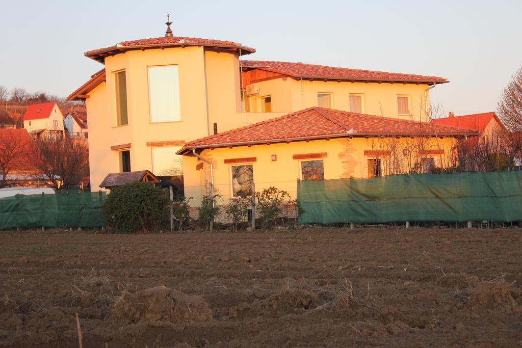 Szep Kert Vendeghaz Otel Szekszárd Dış mekan fotoğraf